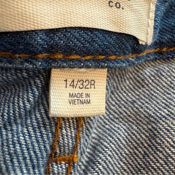 Universal Thread Denim Jeans Women's Size 14
Relaxed Wide Leg 100% Cotton NWT - Picture 10 of 13